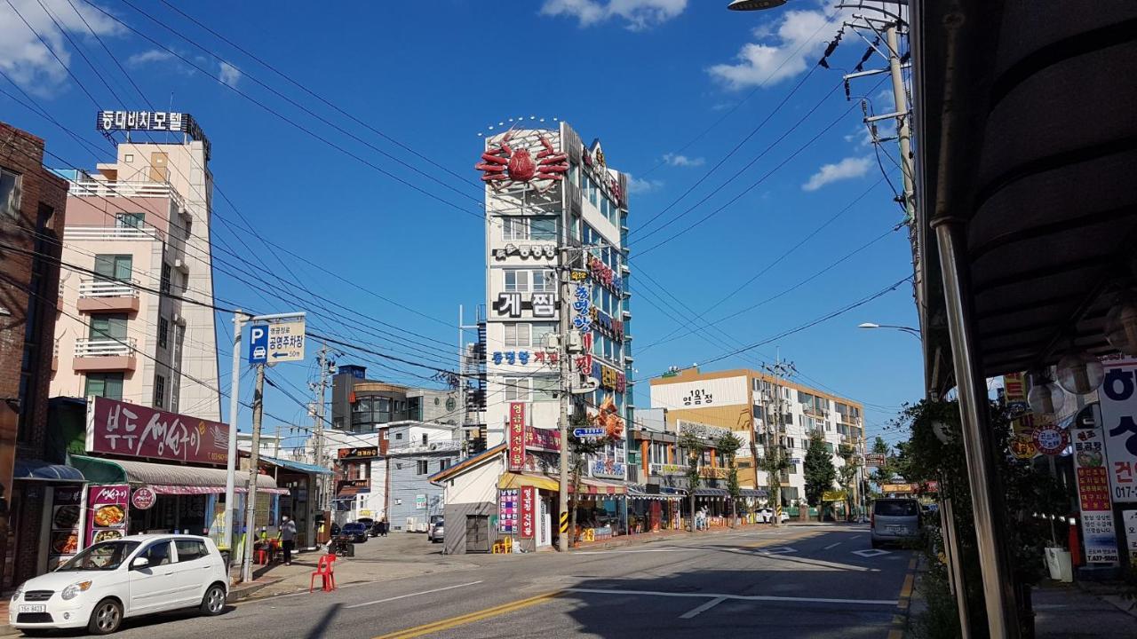 Lighthouse Beach Motel Sokcho Eksteriør bilde