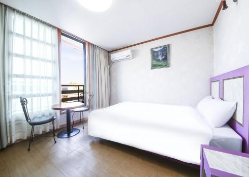 Lighthouse Beach Motel Sokcho Eksteriør bilde